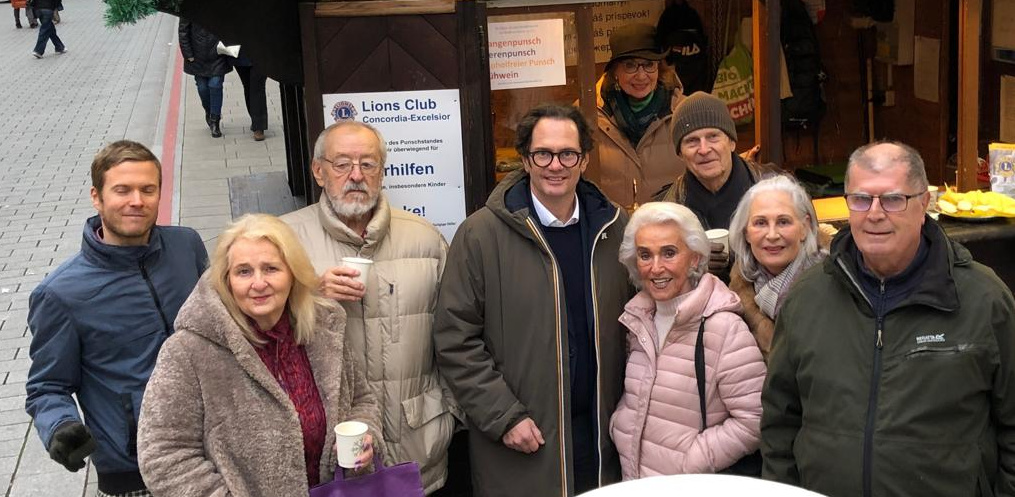 Punschstand Eröffnung